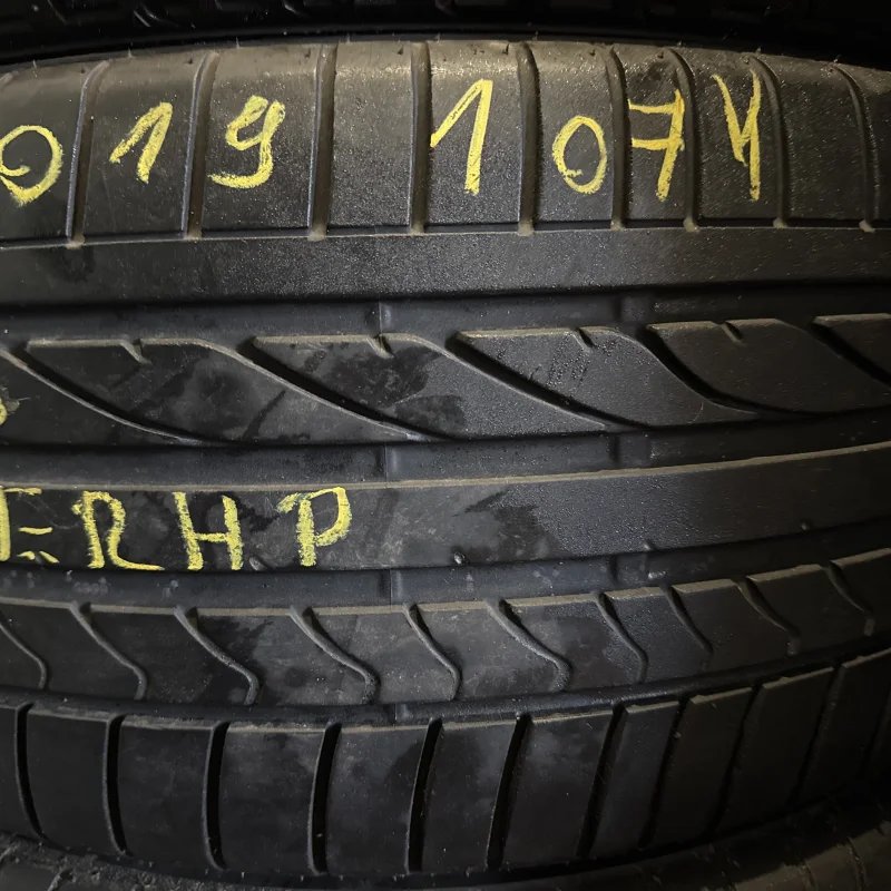 Bridgestone Dueler H/P 92A 255/50 R19