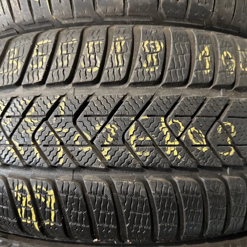 Pirelli Sottozero 3 235/55 R18