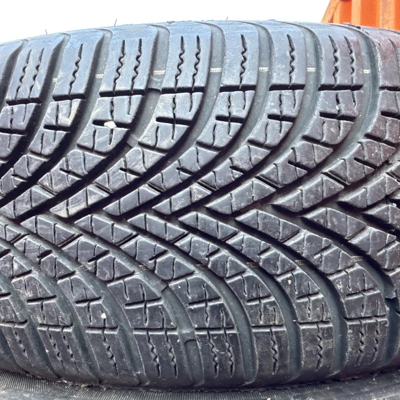 Debica NAVIGATOR 2 185/65 R15