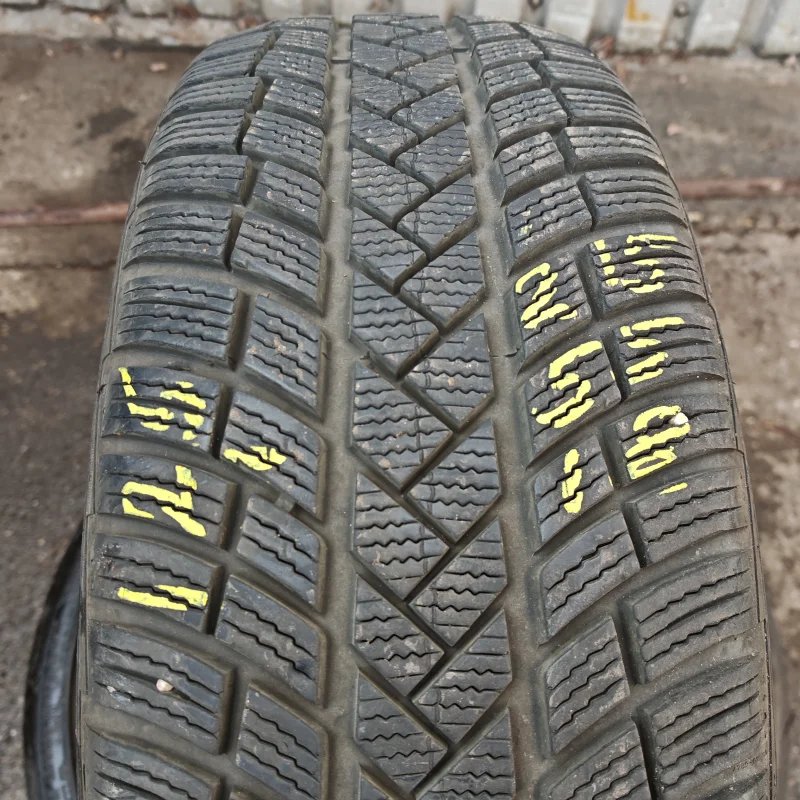 Vredestein Wintrac Pro 215/55 R18
