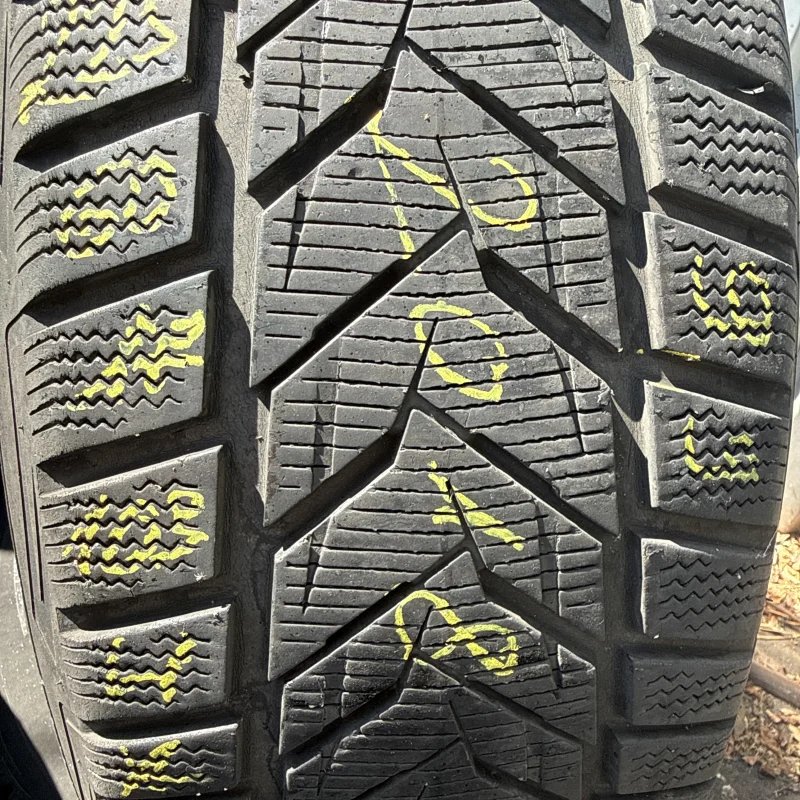 Vredestein Wintrac Xtreme S 225/60 R17